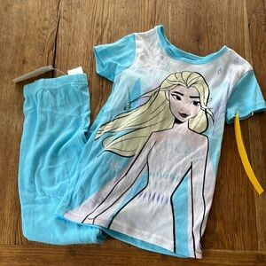 💗Disney 8 Frozen Elsa PJ set